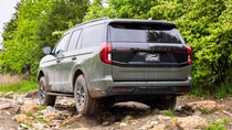 Ford Expedition Interior Layout & Technology | Top Gear